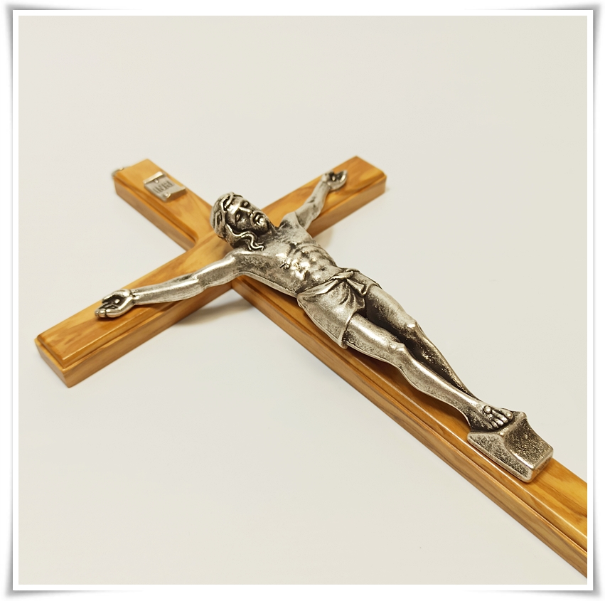 krzyż z drzewa oliwnego, krzyż drewwniany na ścianę, krzyż wiszący, krzyż oliwny, krzyż nad drzwi, krzyż do domu